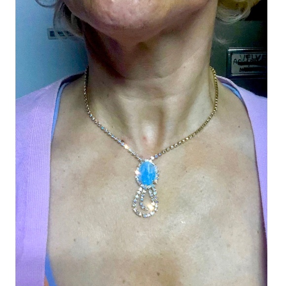 VTG Clear AB Rhinestone and Sky Blue Stone Pendant Necklace~ Occasion Wedding - Picture 1 of 10